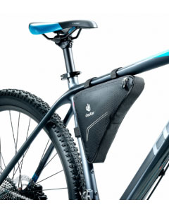 Dueter Triangle Bag Black